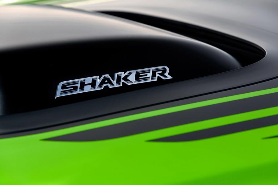  Dodge Challenger R/T Shaker 2015 года  (фото 20 из 54)